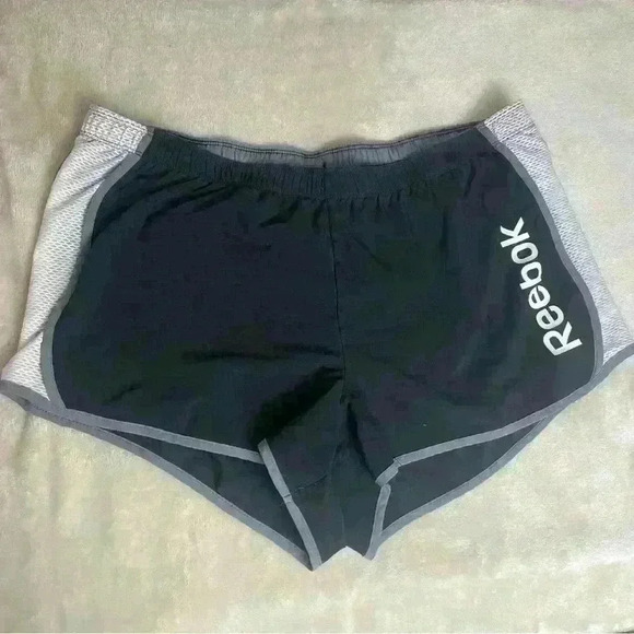 Reebok Sports Athletic Shorts Gym - Picture 1 of 3